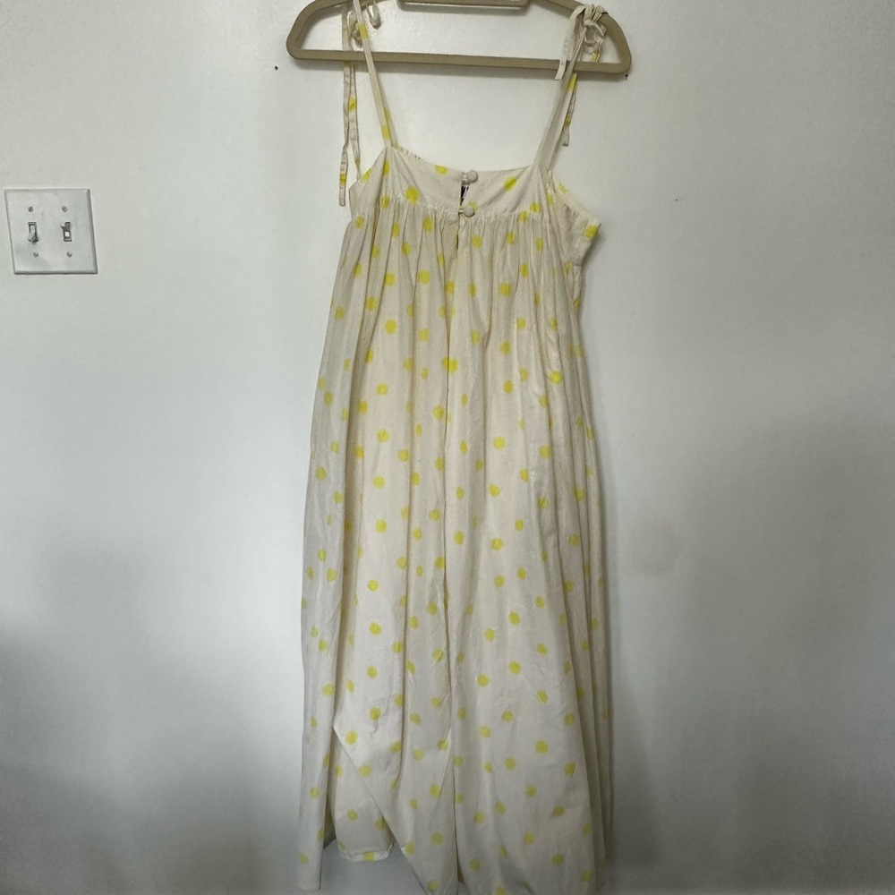 Whit Two yellow dot maxi dress size M